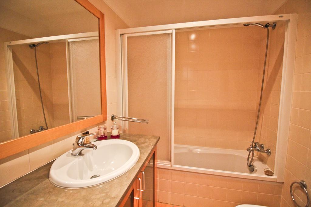 Apartamento T1 Em Lagos Com Piscina E Garagem Exterior photo