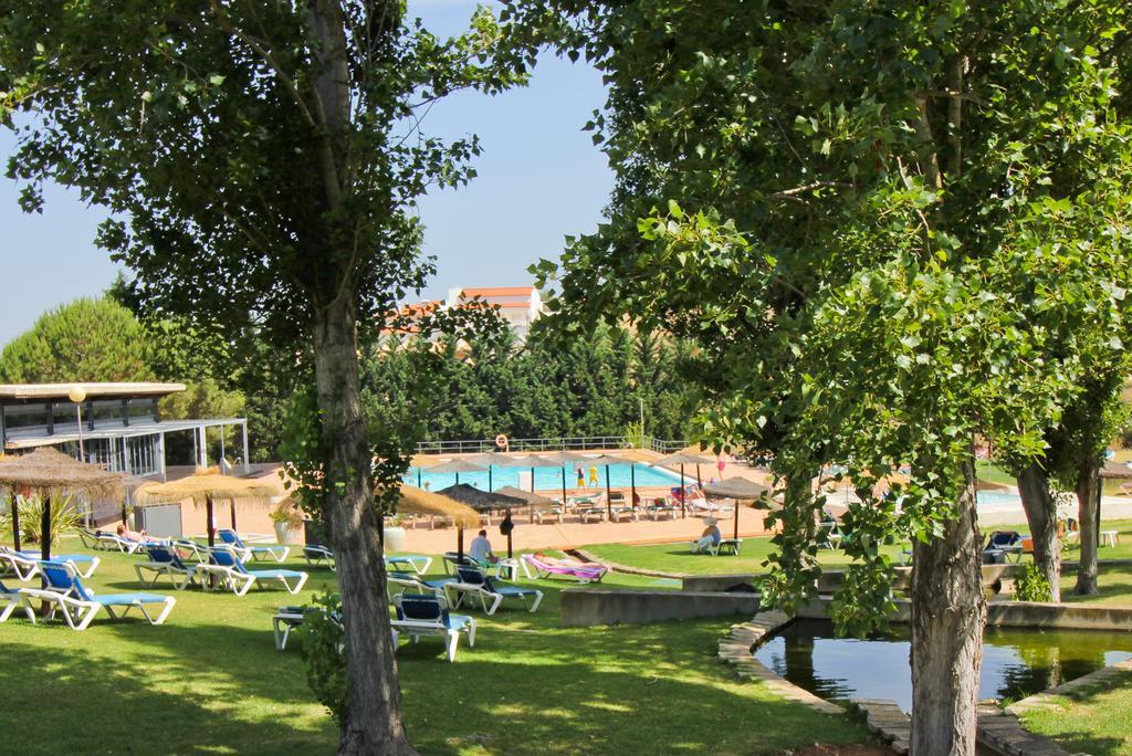 Apartamento T1 Em Lagos Com Piscina E Garagem Exterior photo