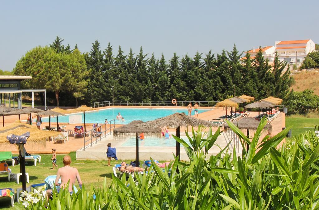 Apartamento T1 Em Lagos Com Piscina E Garagem Exterior photo